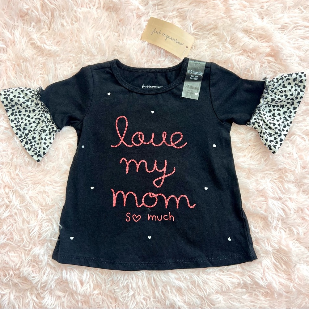 NWT “I love my mom so much” top with bell sleeves